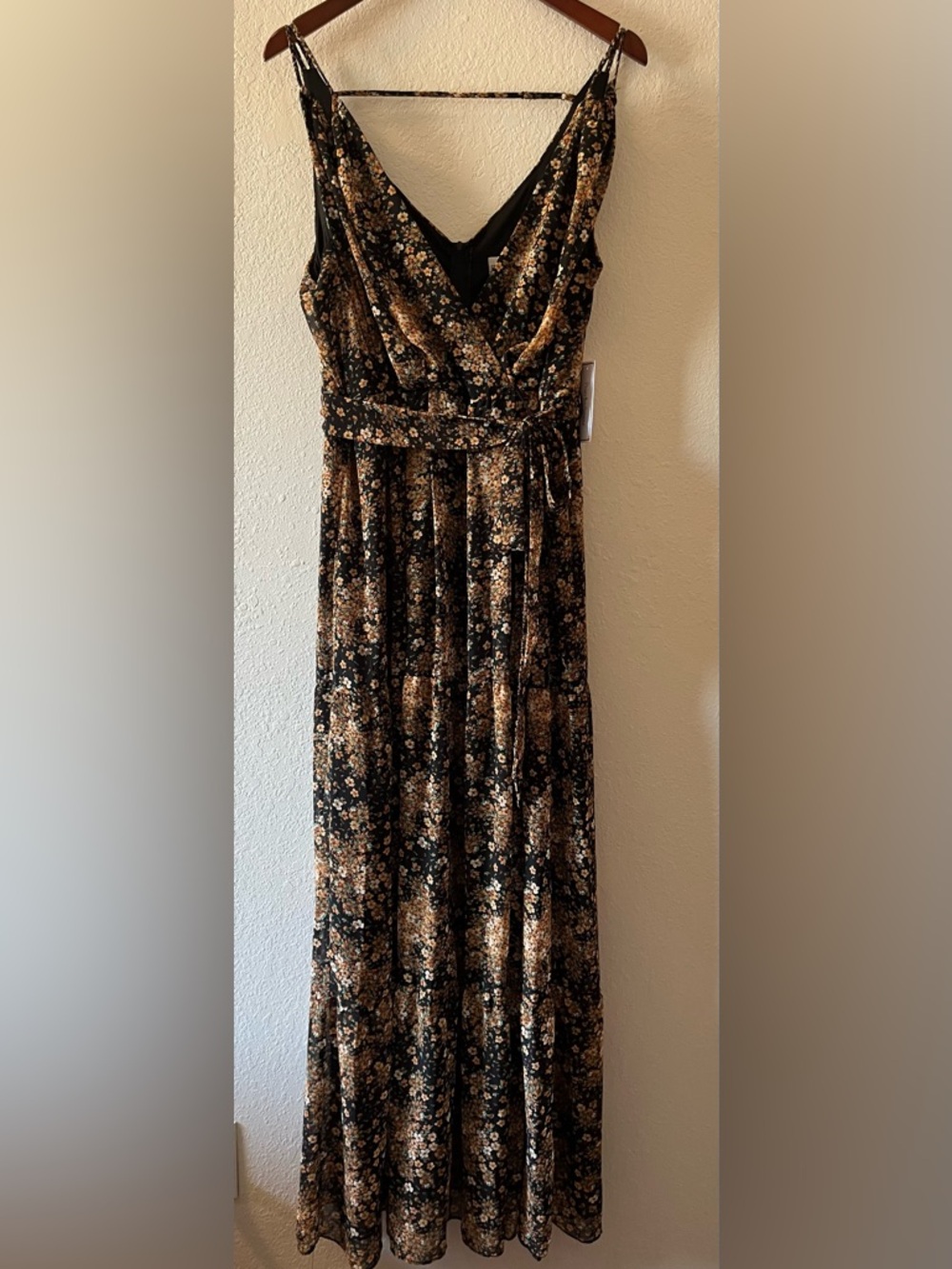 Sleeveless Floral Maxi Dress in Black and Brown